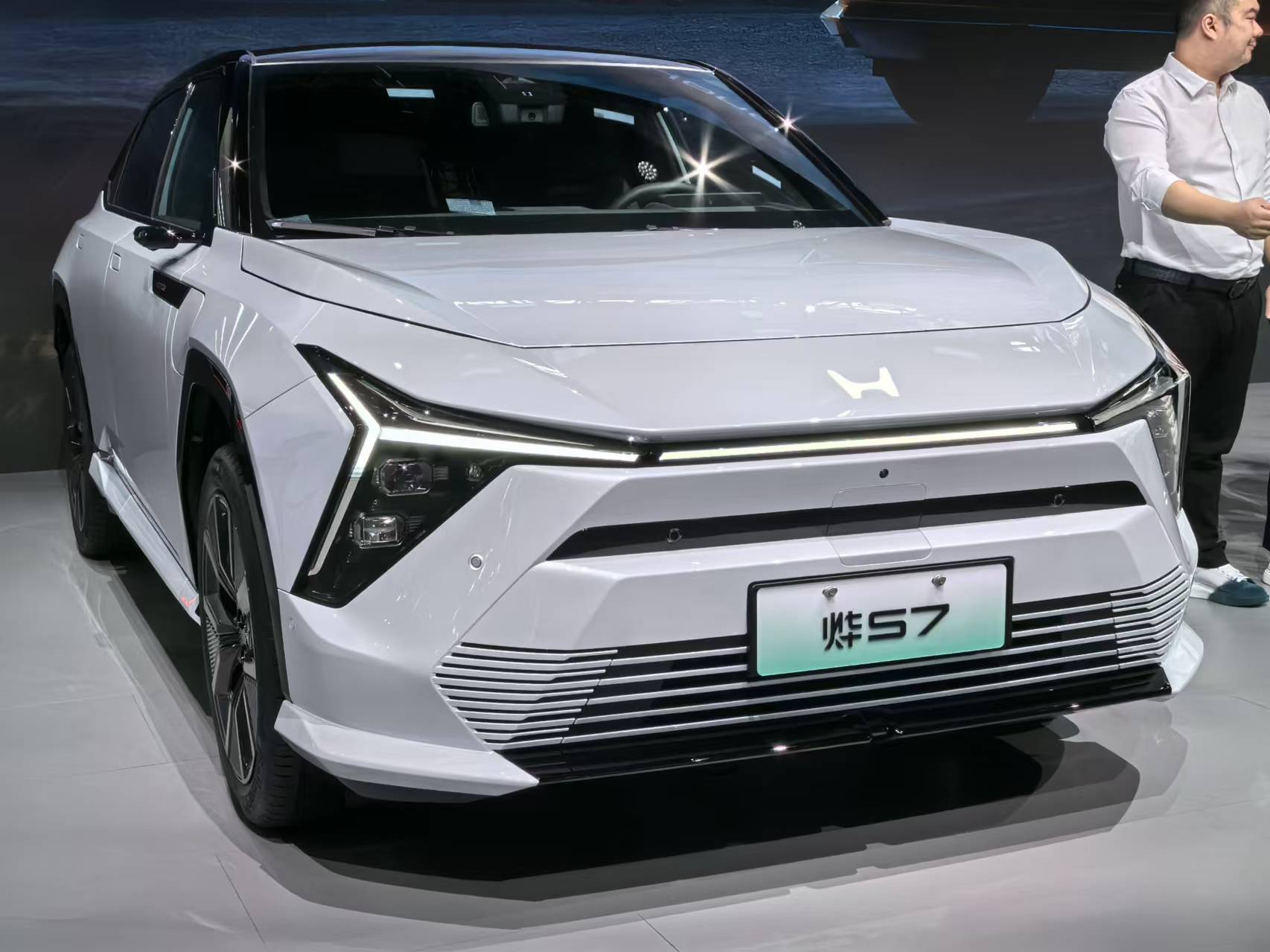 将于3月6日上市 东风本田S7在武汉新能源工厂下线