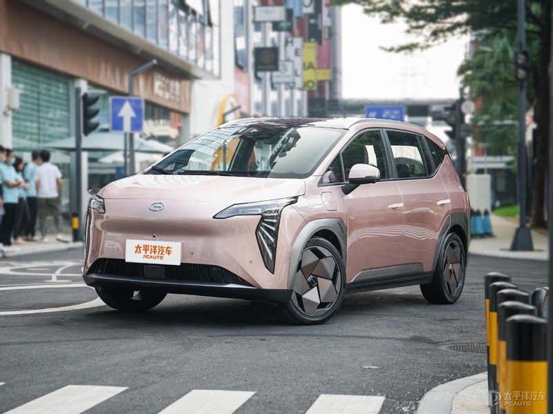 6.98万起 广汽埃安UT上市