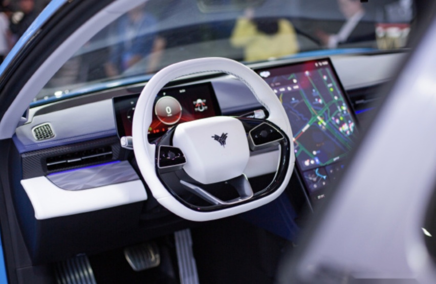 押注海外市场 哪吒汽车在“泥潭”中突围？