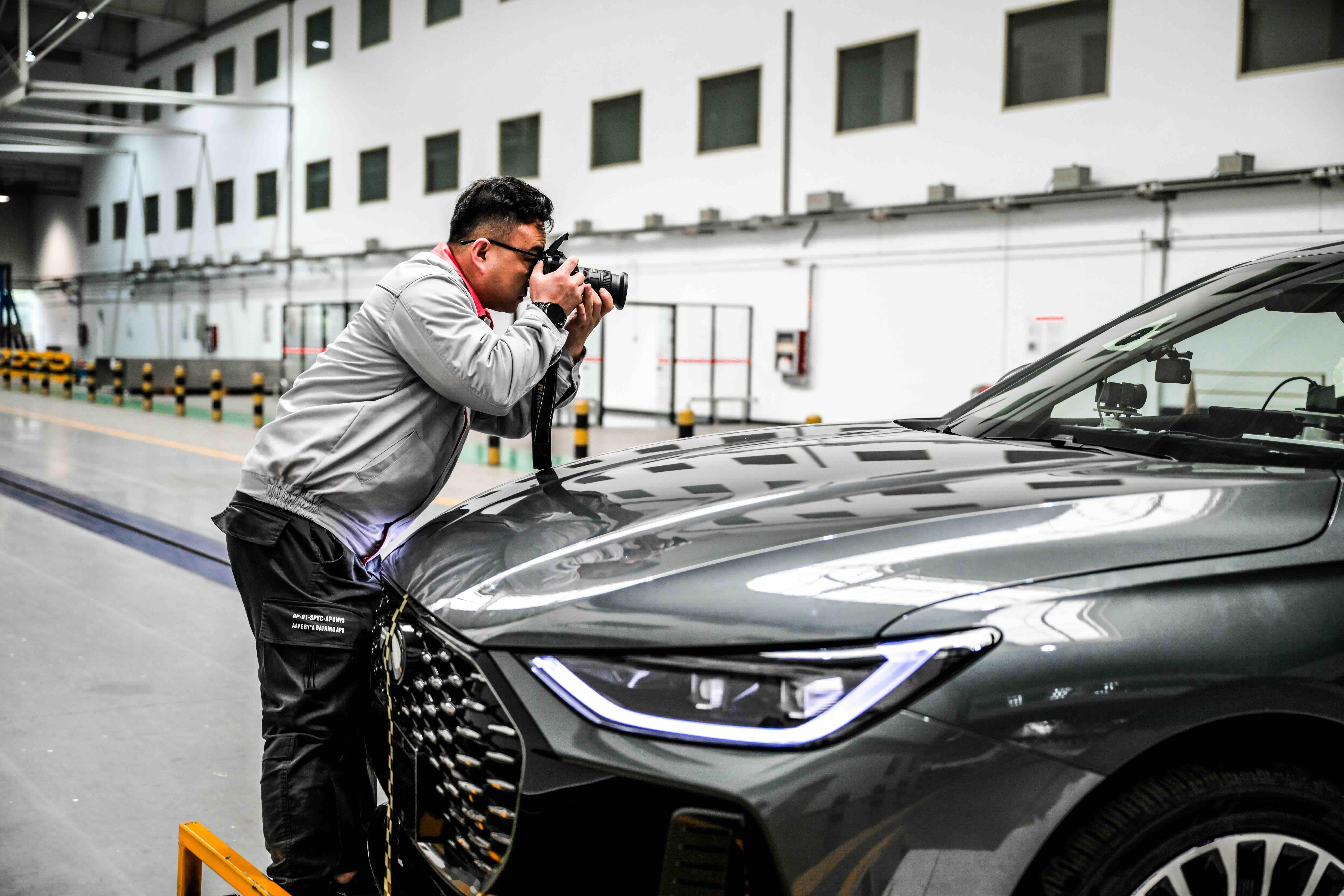 首搭鲲鹏超能电混CDM 6.0,奇瑞风云A9开启C级混动旗舰新时代