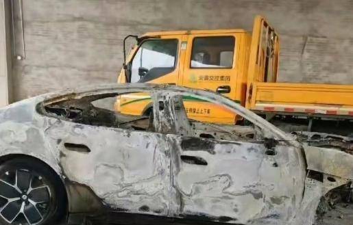 小米智驾事故发人深省,莫用生命为智驾过度宣传买单!