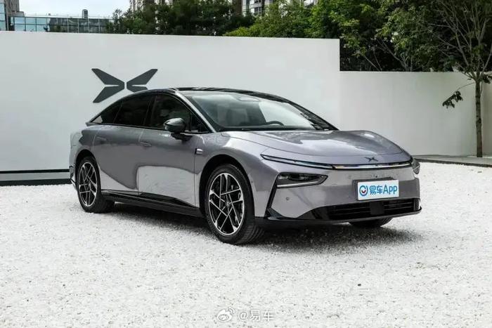 AI汽车再进阶,小鹏P7+超长续航Max旗舰版重磅上市,官方建议零售价20.88万元