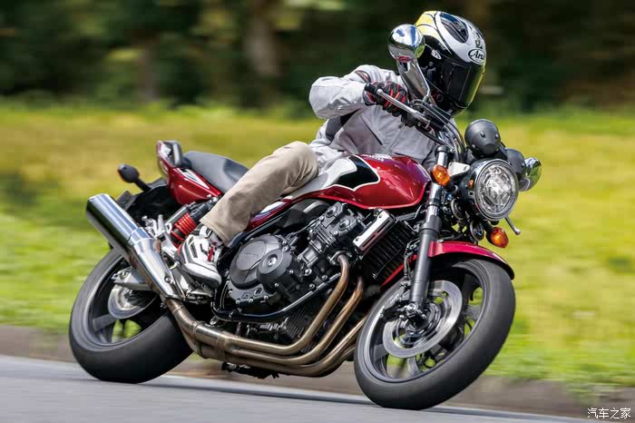 多款经典油车停产，他们何以沦为时代弃子？