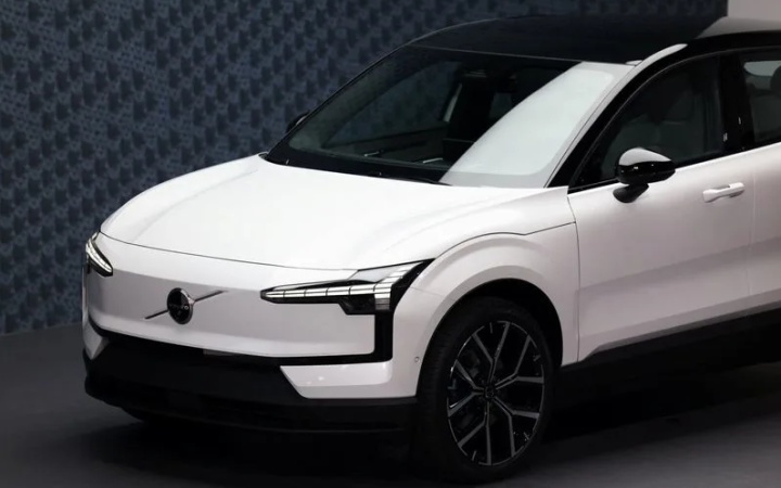 沃尔沃汽车重新任命Håkan Samuelsson为首席执行官兼总裁