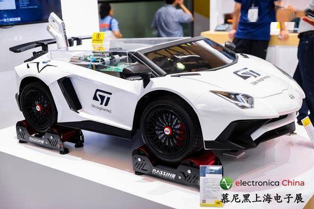 美国汽车业：在变革风暴中寻找新航向