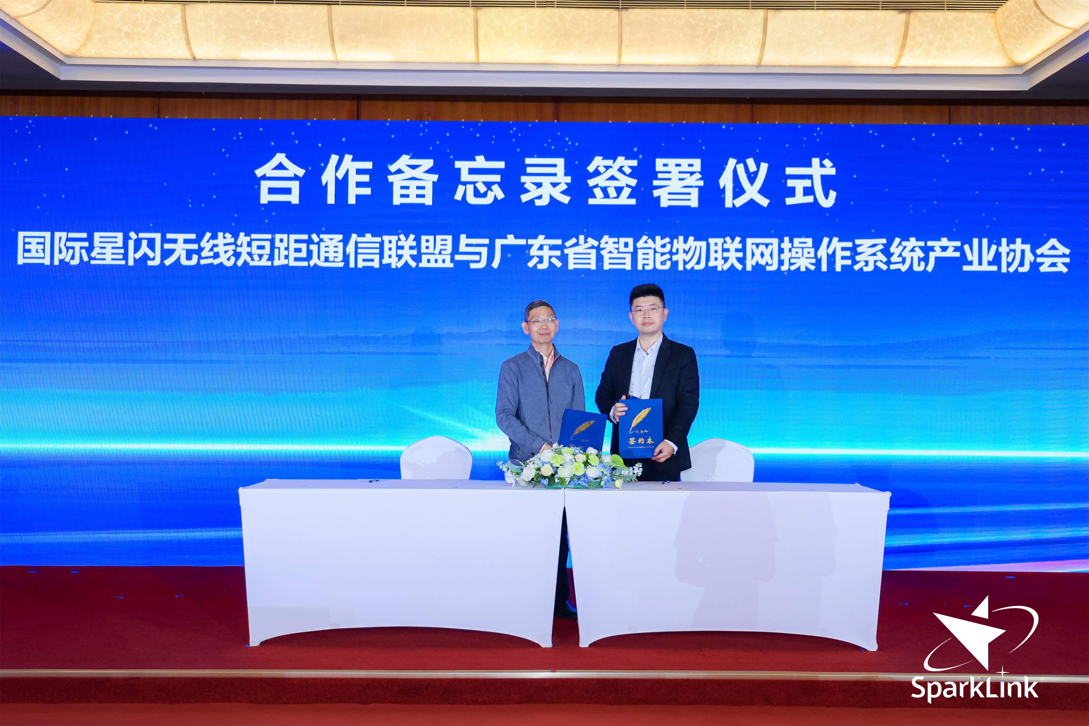 开启“鸿蒙纪元”:深开鸿M-Robots OS破局机器人操作系统