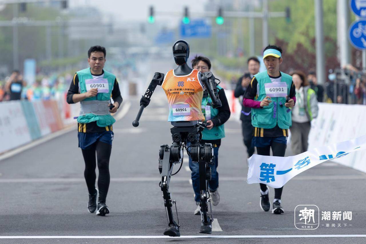 人形机器人新赛道，湖北想赢