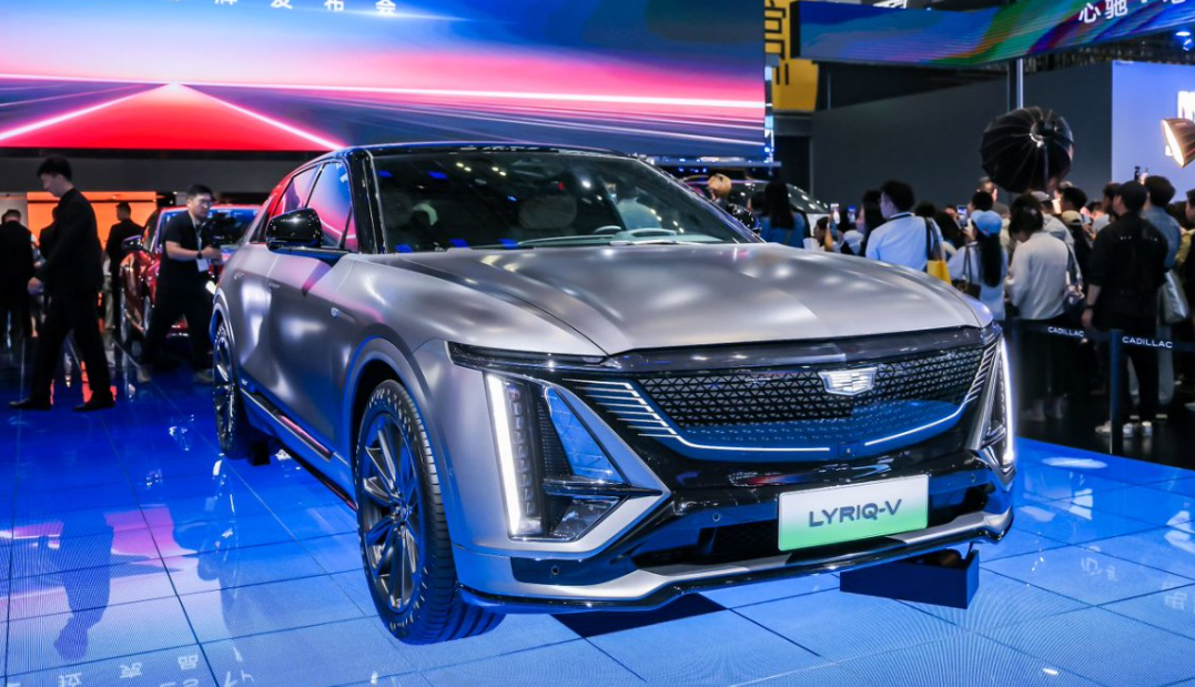 凯迪拉克LYRIQ-V上海车展全球首秀