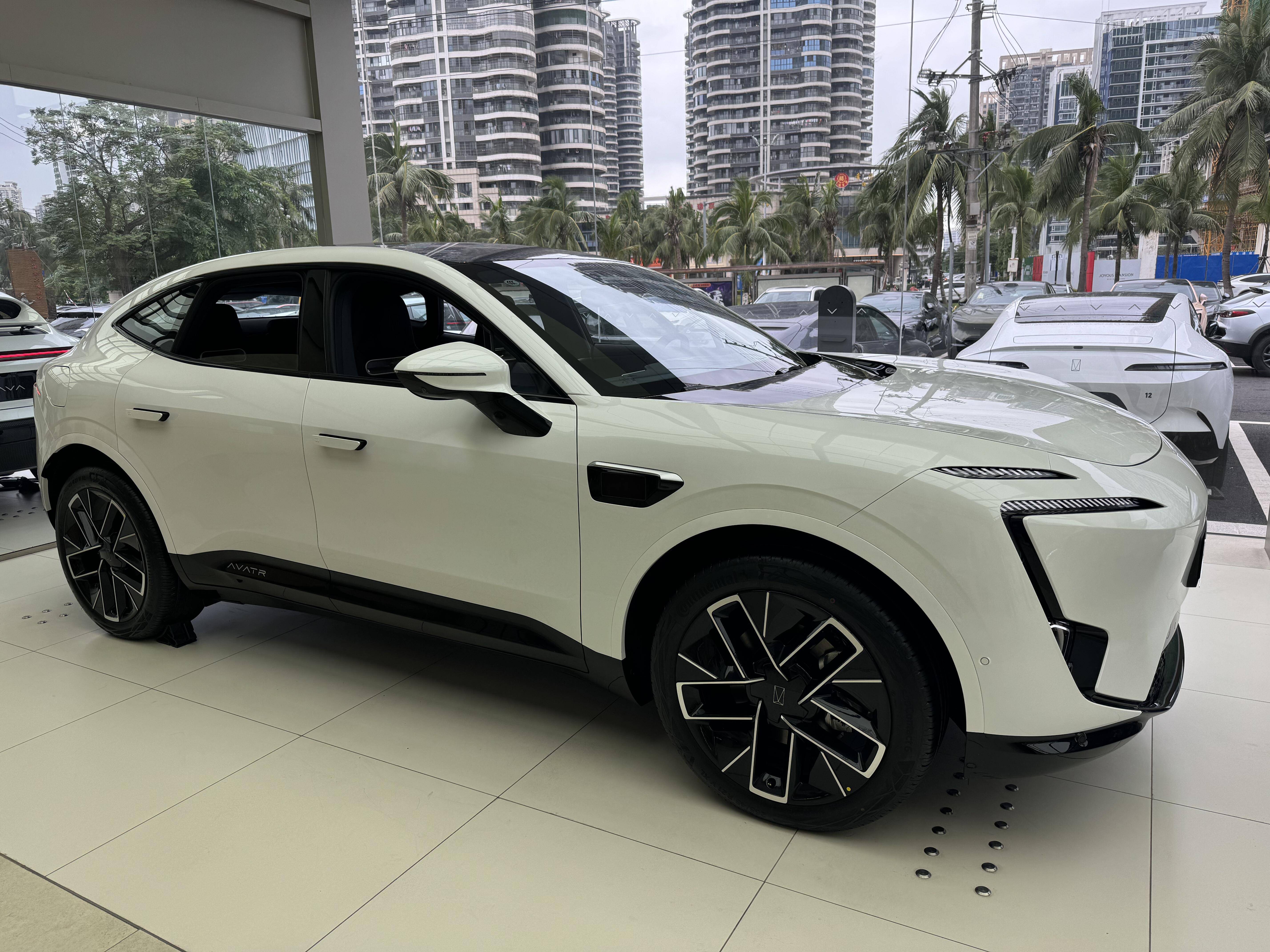 阿维塔11焕新上市,28.99万元起售