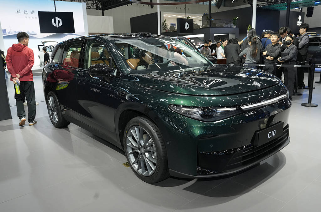 2026款零跑C10上市,14万可享激光雷达