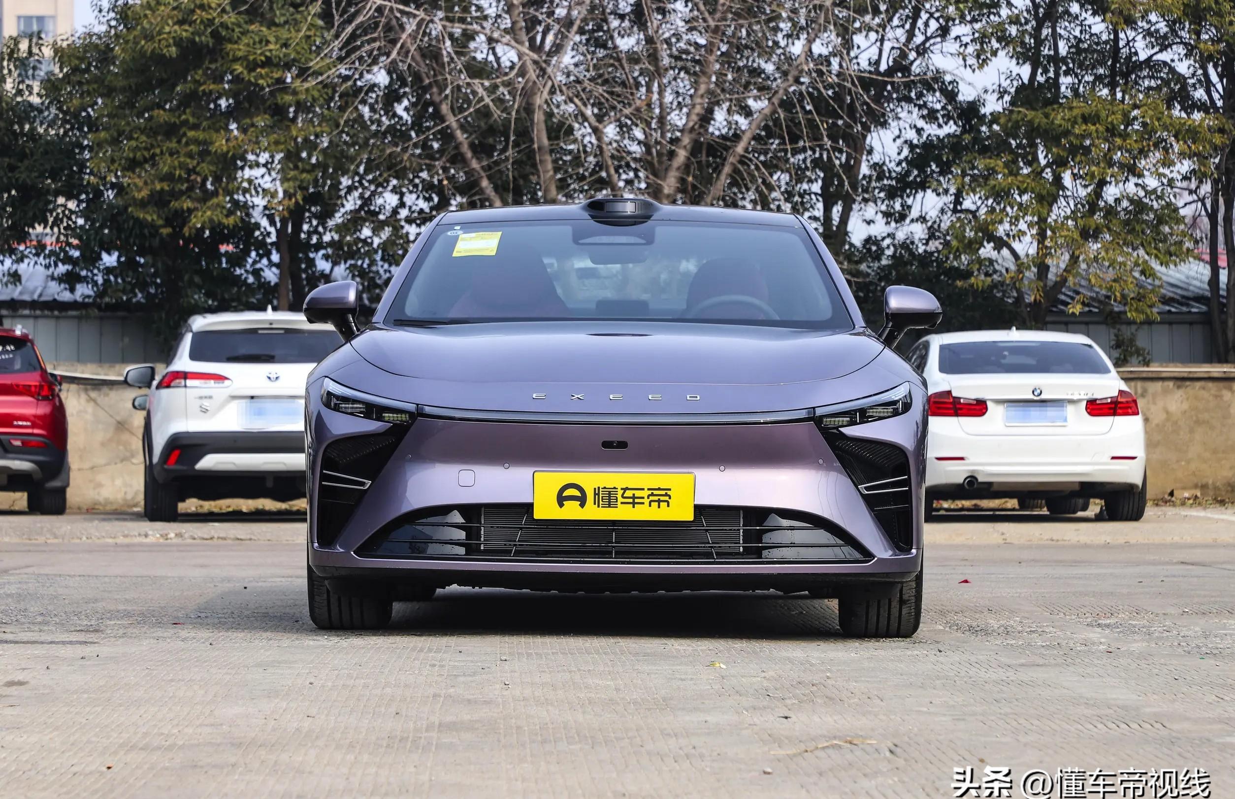 升级高通骁龙8295P芯片 星纪元ES纯电上市售18.98万起