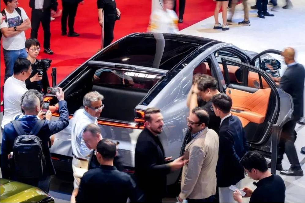 朱华荣解码“创新求变”:长安用效率对抗行业内卷