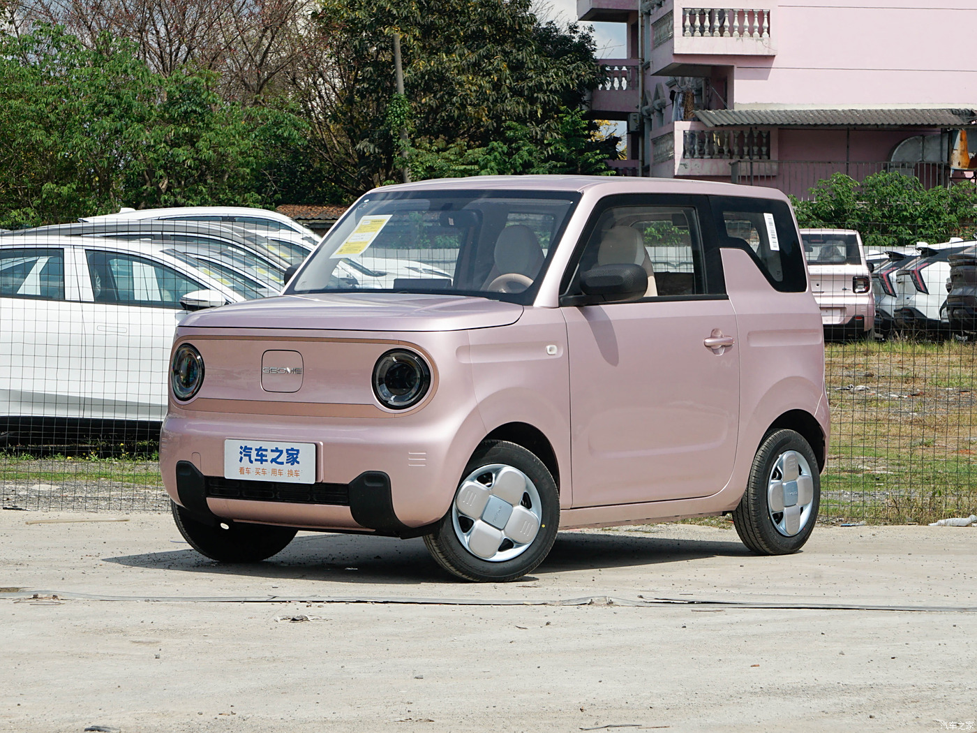 野性十足 菲亚特熊猫4x4概念车官图发布