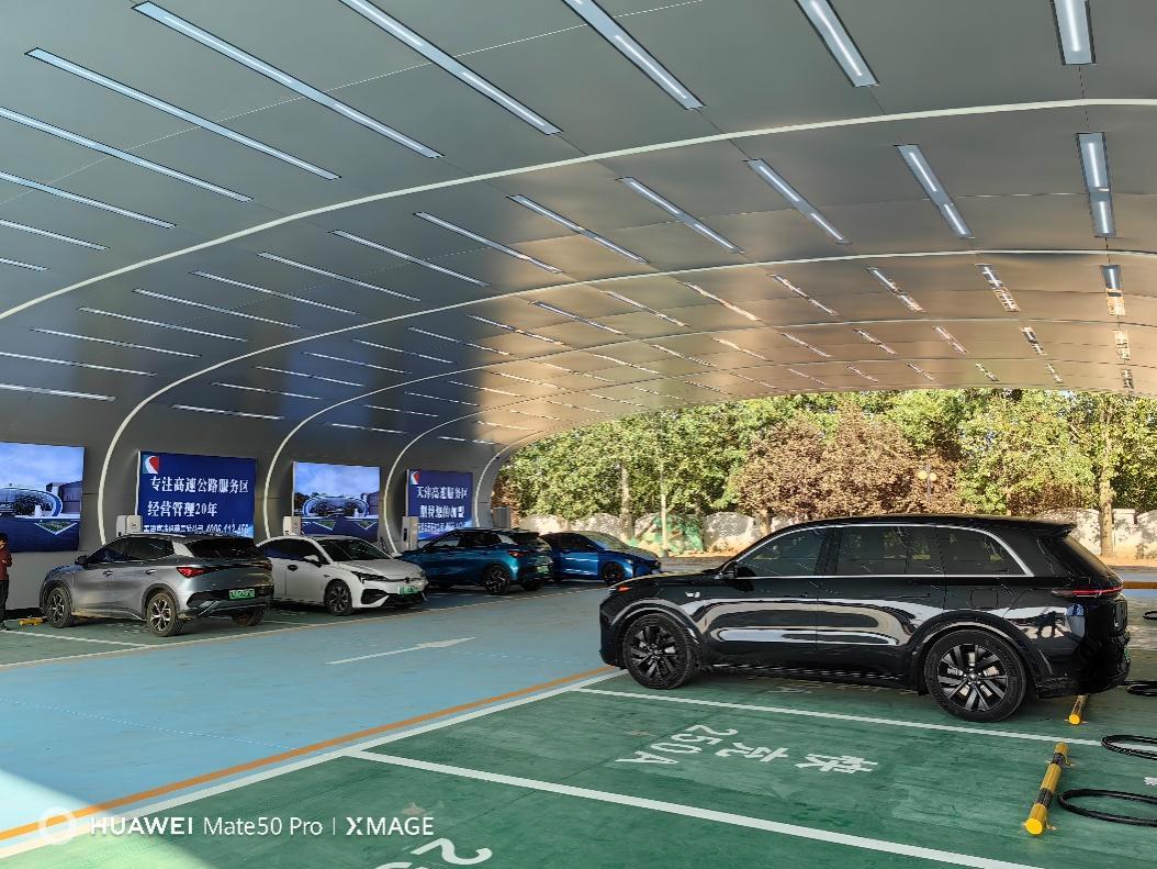 率先启动超充之城2.0，为何是这座城？