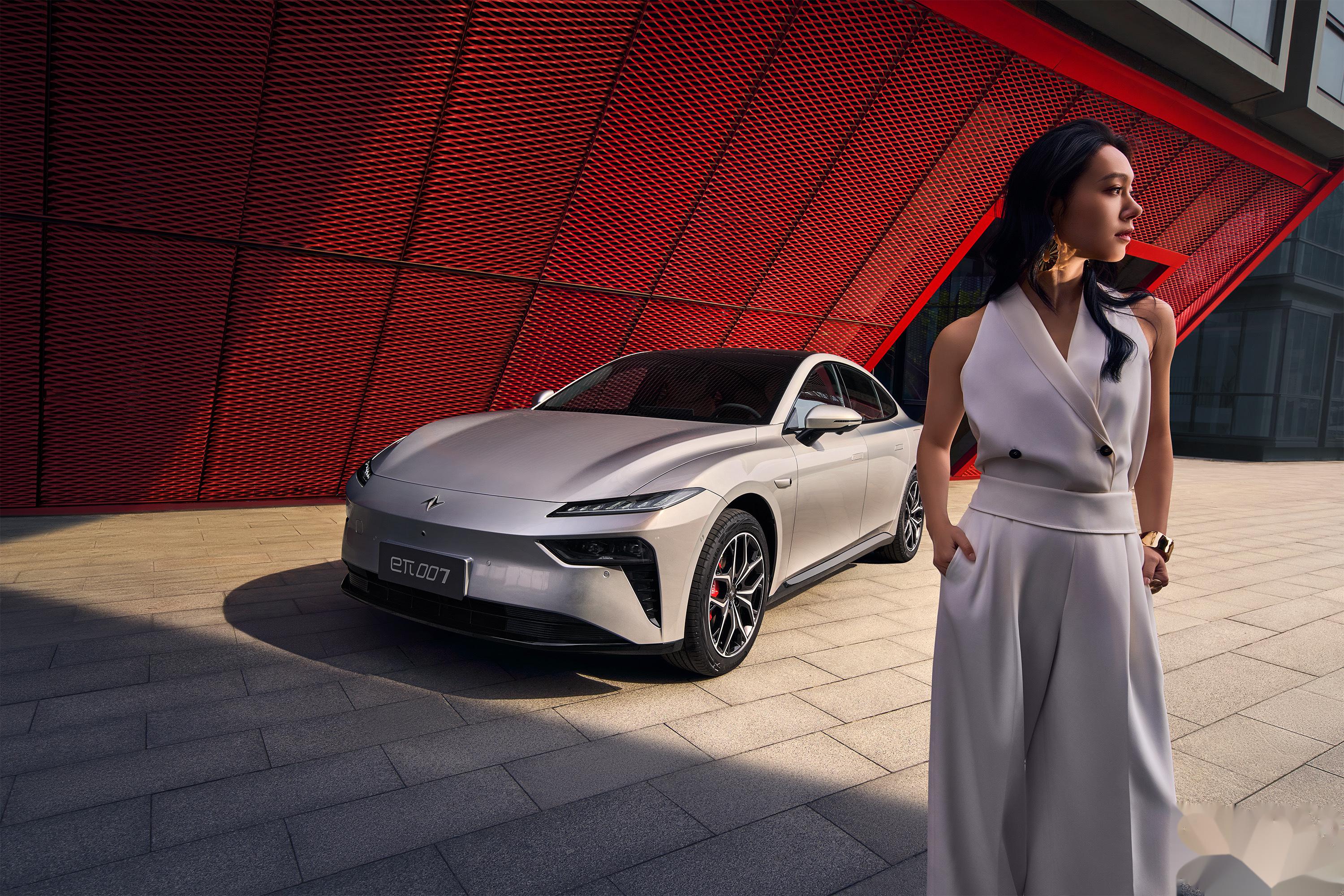 【国内快讯】东风奕派2025款eπ007上市，宁德时代A股成交额创新高