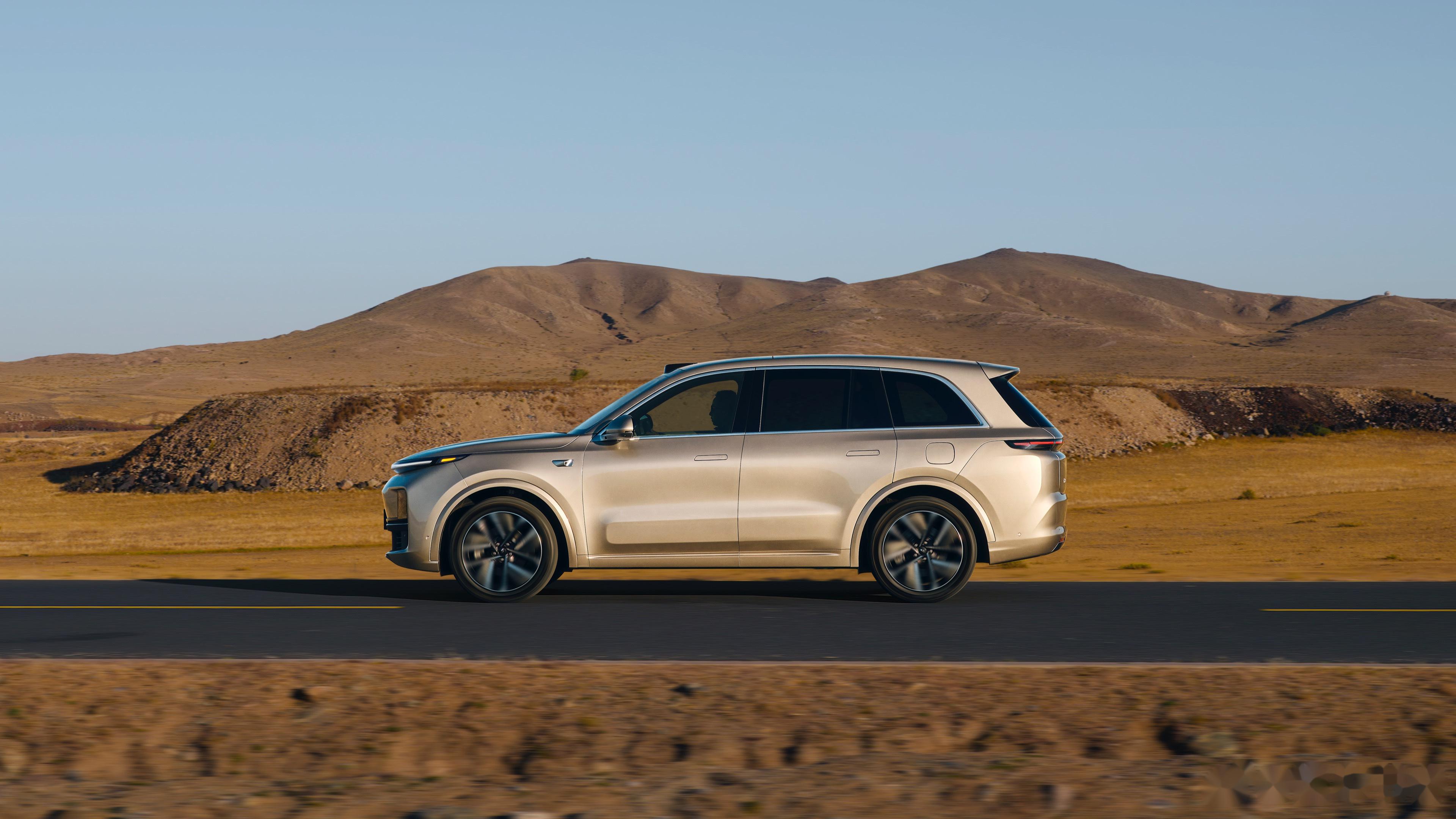 东风L8官图发布,年中上市