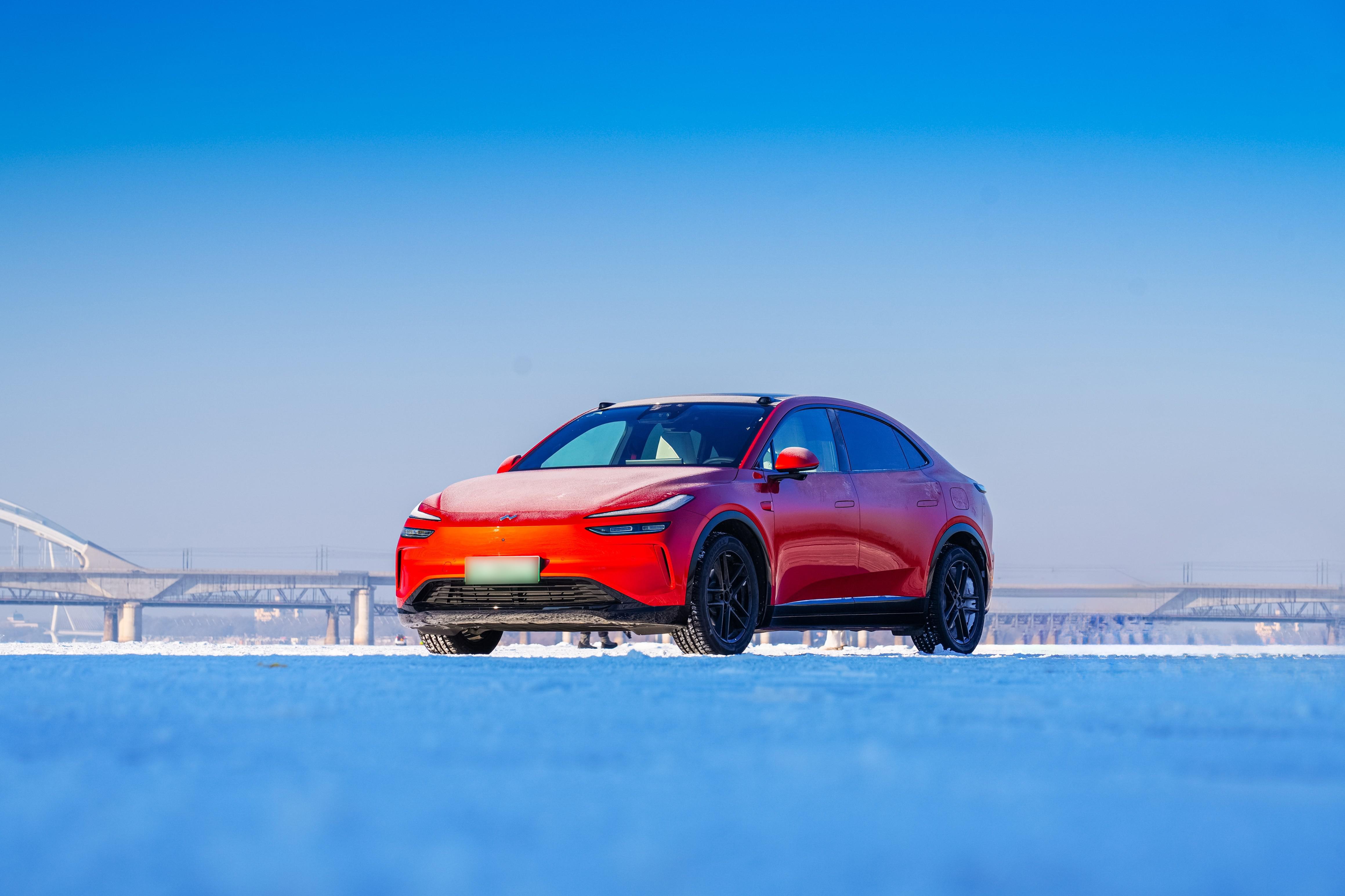 乐道L80路试谍照曝光 将于四季度发布