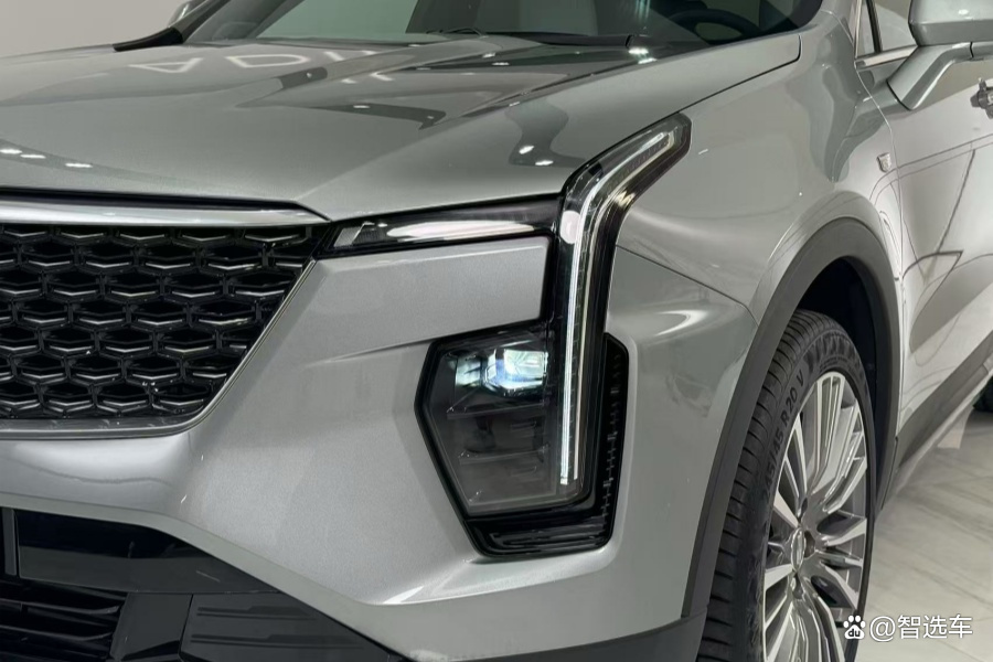 一口价15.99万起！多项配置升级，新款凯迪拉克XT4上市