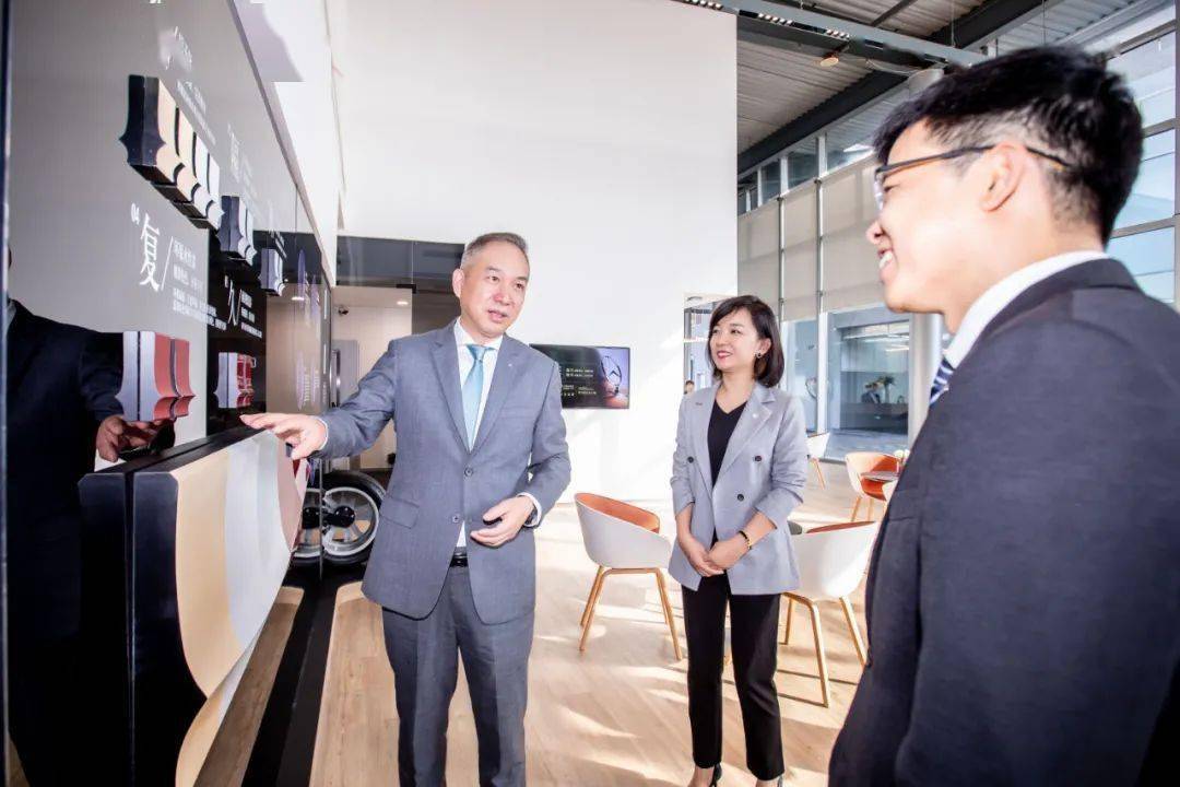 奔驰BMBS成立数字化与传播部门，周娟出任副总裁