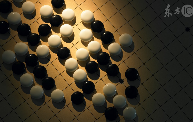 高管“交锋”，躁动了谁？