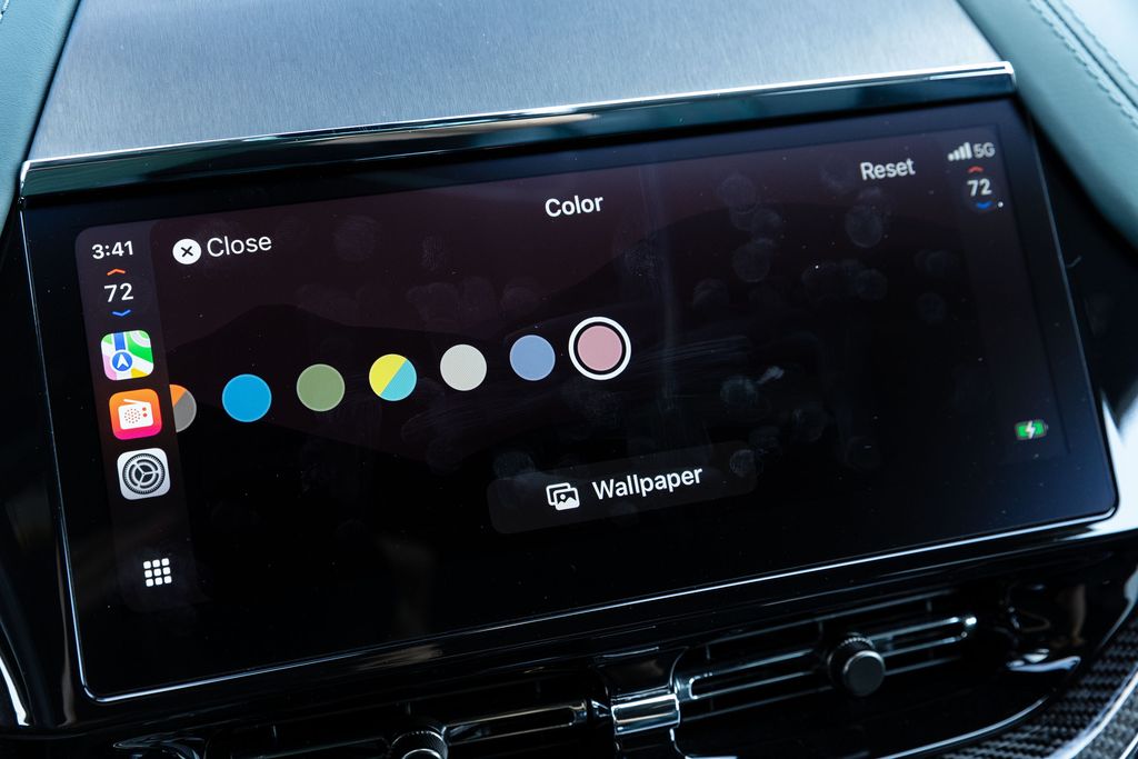 苹果获CarPlay Ultra新专利 包括新自适应巡航控制功能