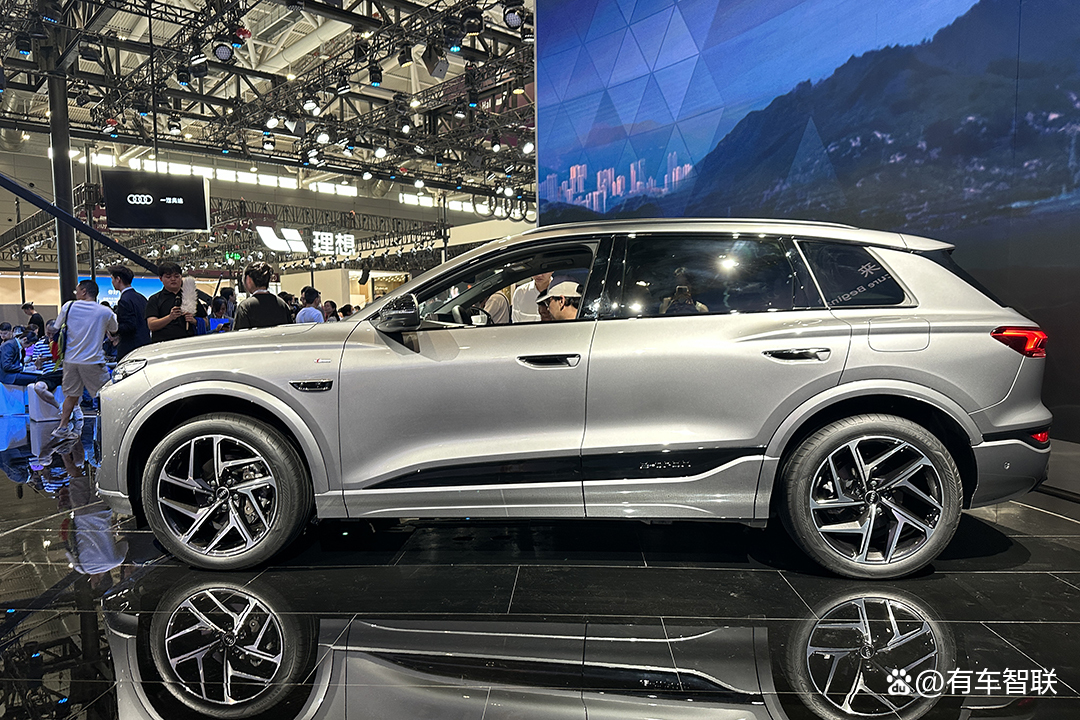 一汽奥迪Q6L e-tron火热预售中，带来全新豪华体验