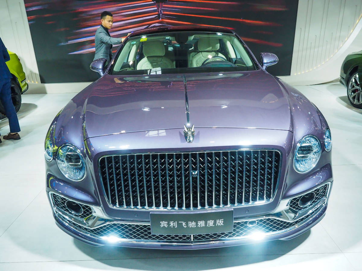 宾利将维持美国定价至6月底 暂停部分车型对美出口