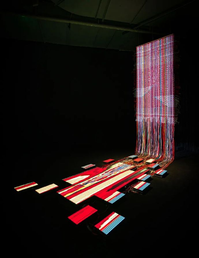 从毫米波到UWB：加特兰双技术引擎驱动汽车感知通信革命