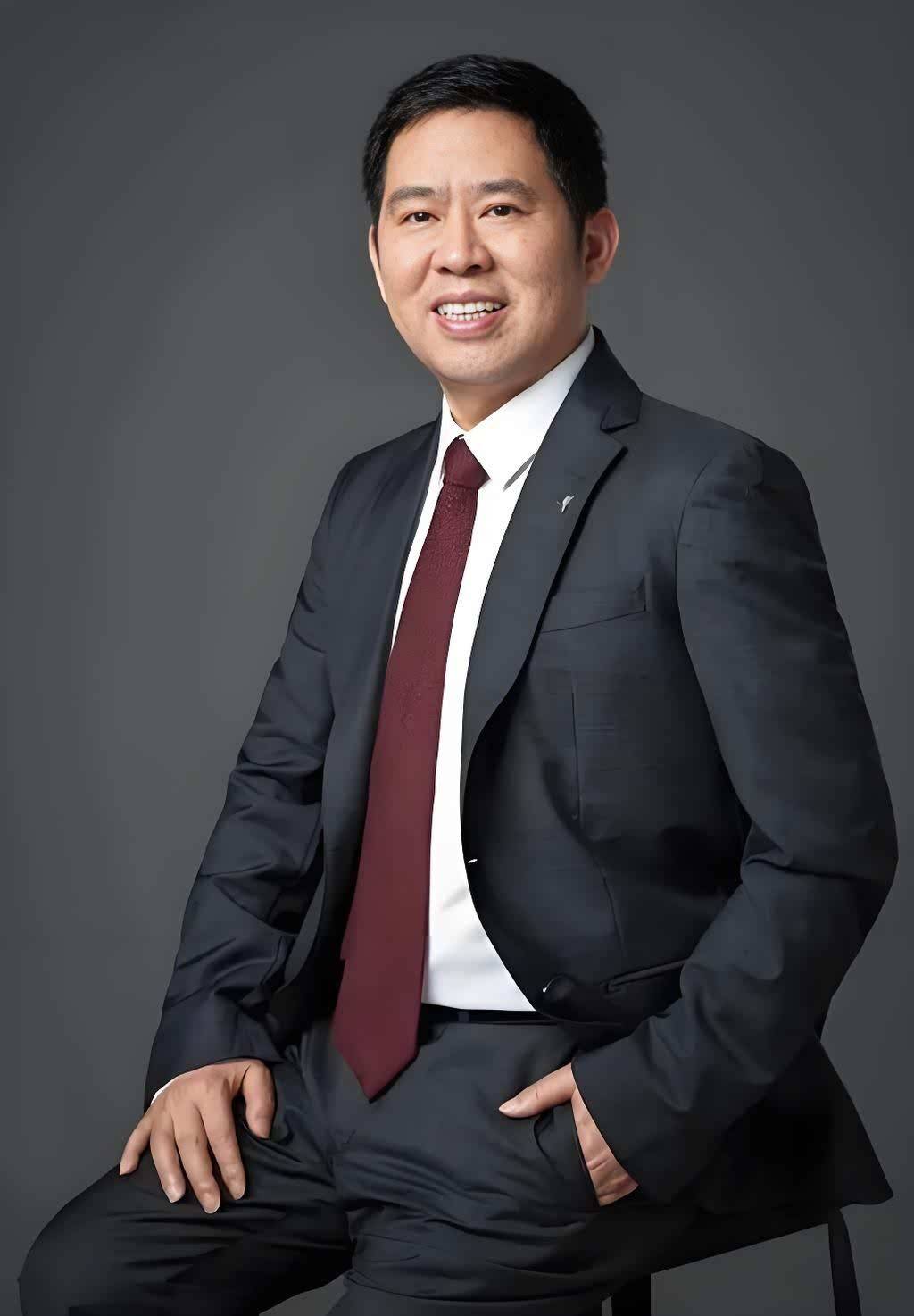 哪吒汽车突然宣布员工居家办公 CEO方运舟被围堵讨薪