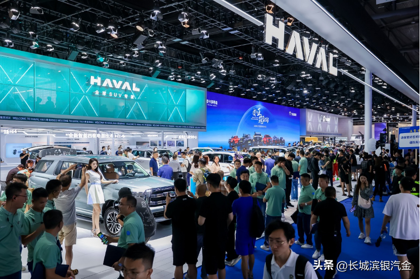 高山7亮相成都车展，魏牌持续发力品牌向上