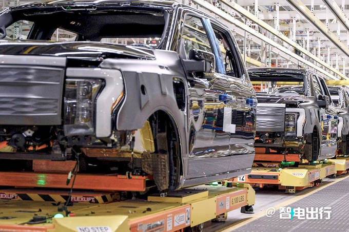 美国电动汽车普及将再减速：特朗普政策成关键因素