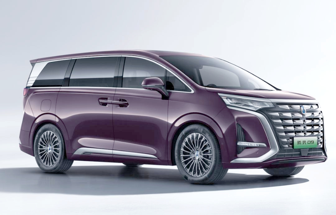 纯电续航202km配快充 全新GL8陆尊明日上市