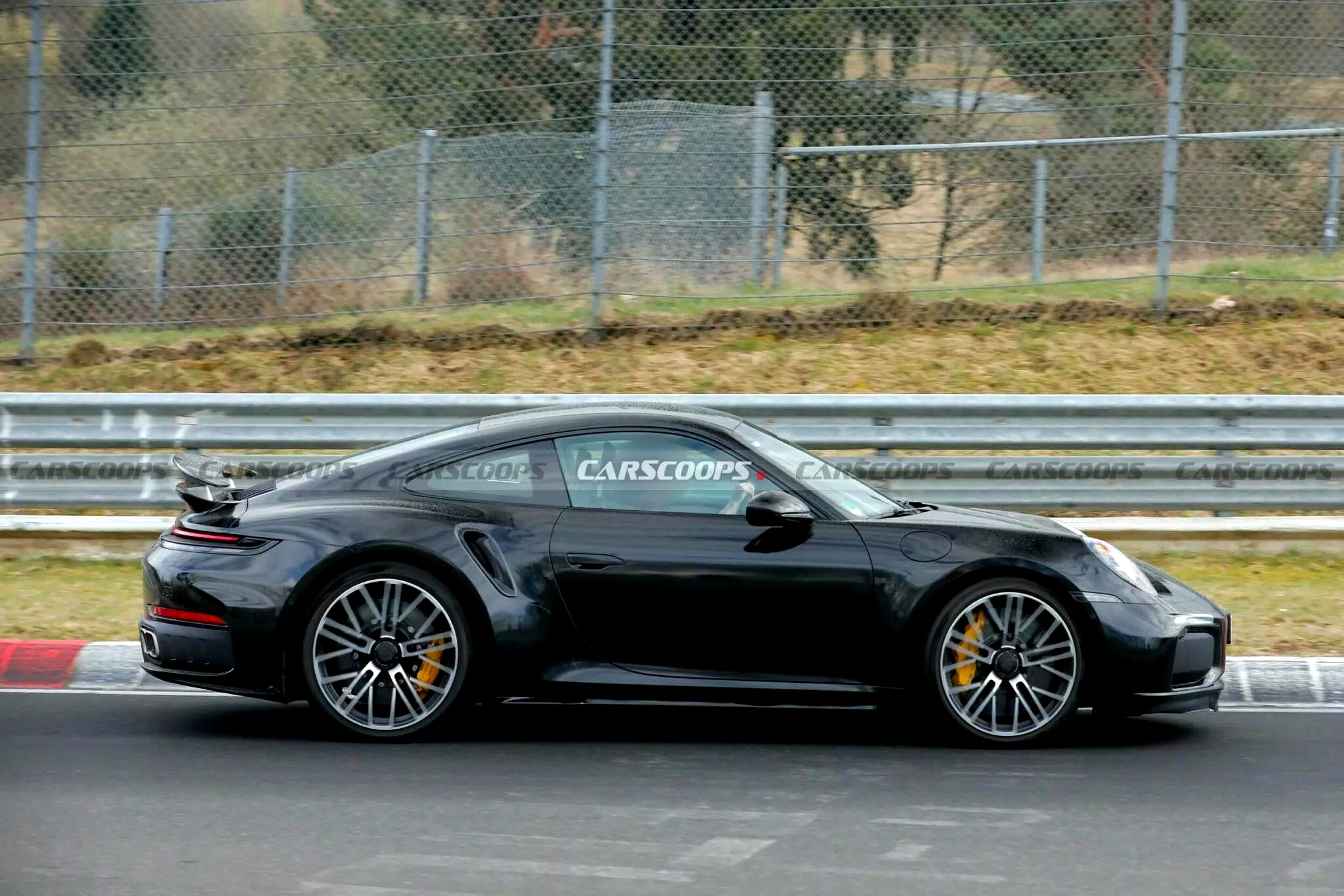 新款保时捷 911 Turbo S将于9月7日全球首秀