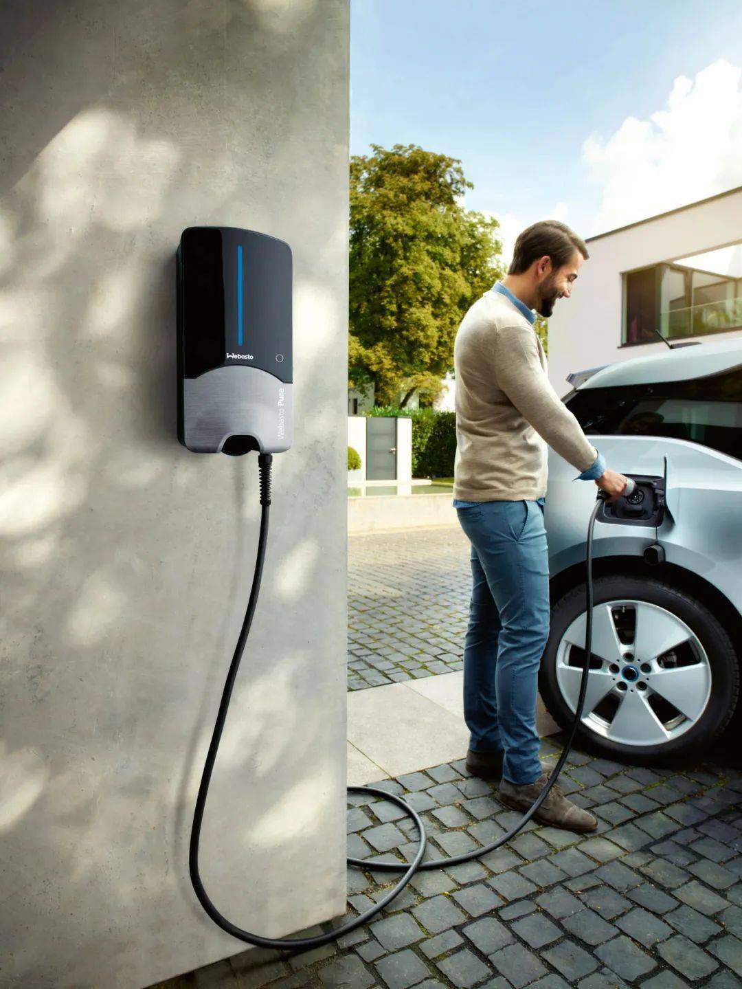 伟巴斯特将在德国再裁员300人