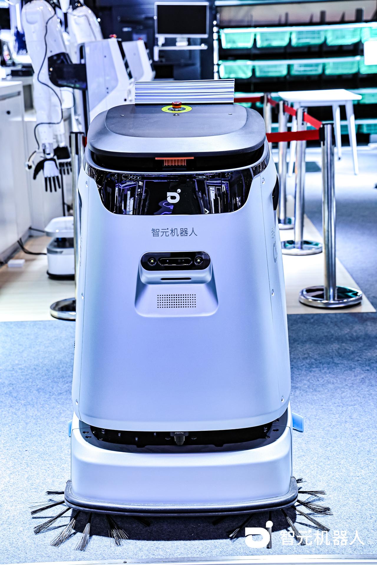 智元机器人全系产品正式开售