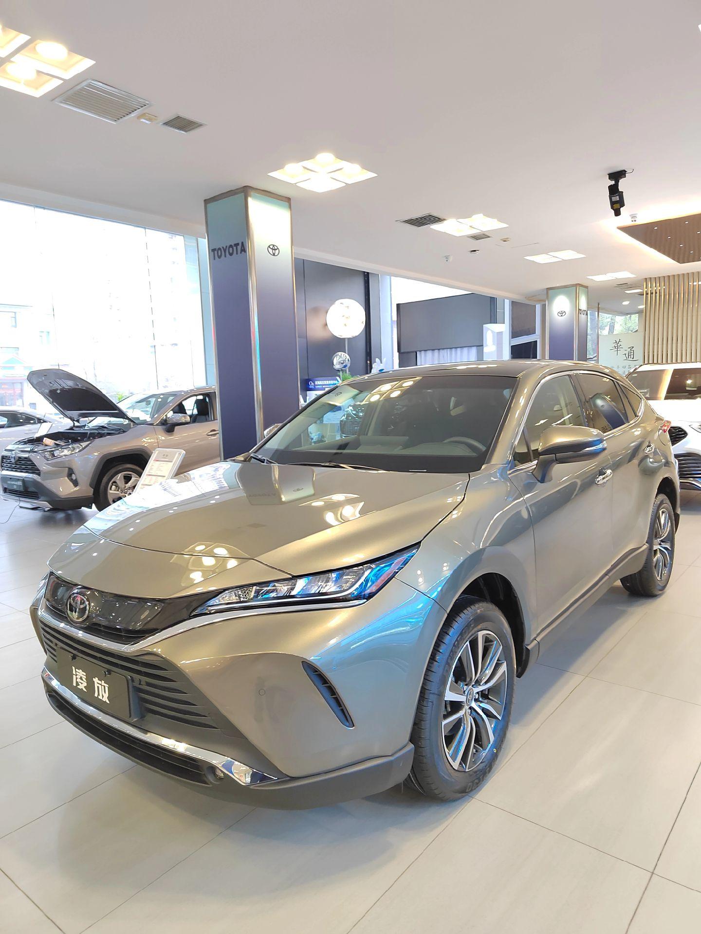 或2027年发布 全新丰田凌放Harrier谍照曝光