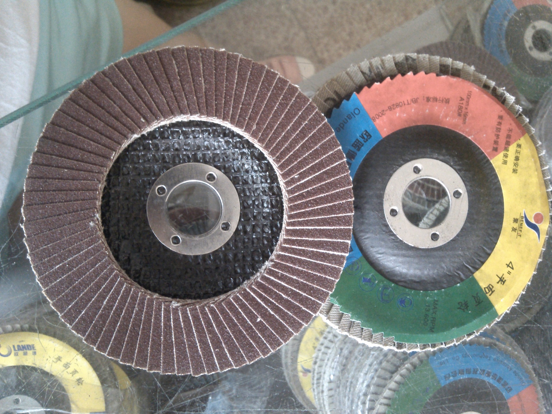 金属冲压件供应商Autokiniton拟关闭底特律工厂并裁员