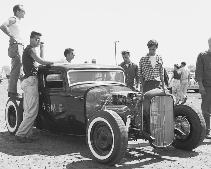 “免费修车”席卷多地,这波流量究竟谁在跟?又藏着哪些风险?