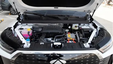 细节配置调整 新款奇瑞风云T8 C-DM申报图