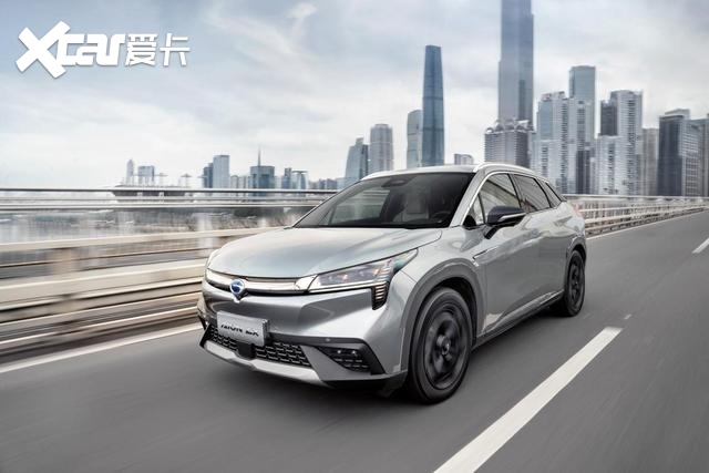 不止一家车企回归“现实”