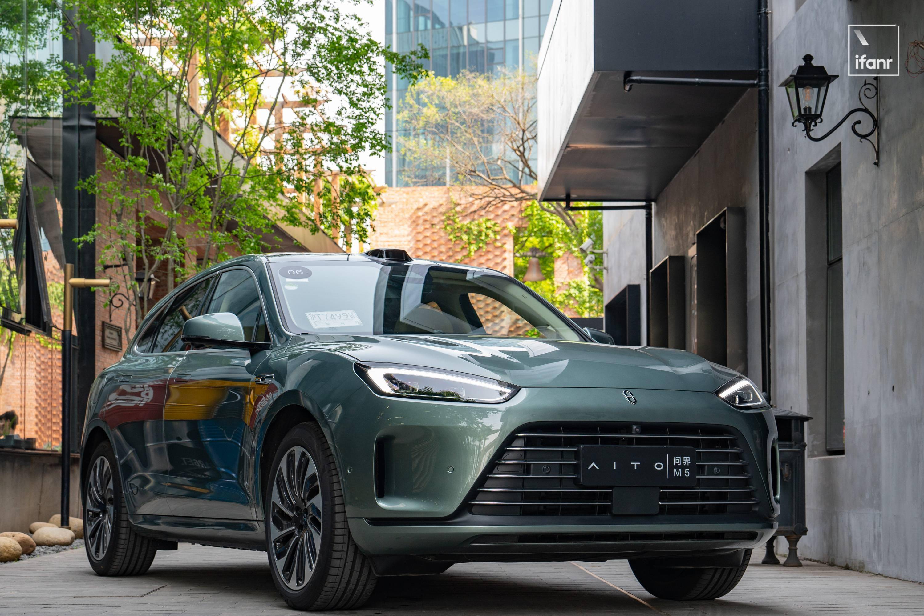 智驾大陆neueHCT：“技术+量产”驱动，面向量产的一段式端到端规模化之路