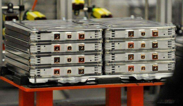 宝马、三星SDI和Solid Power合作推进全固态电池技术商业化