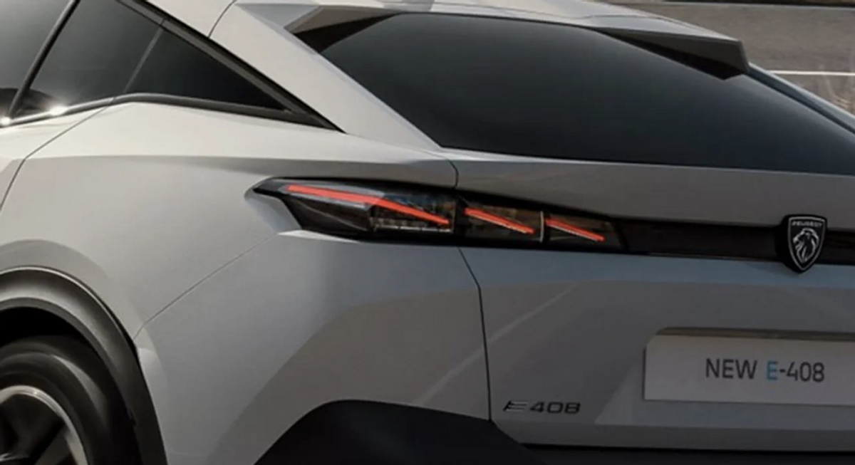 纯电续航里程450km 新款标致e-408谍照曝光