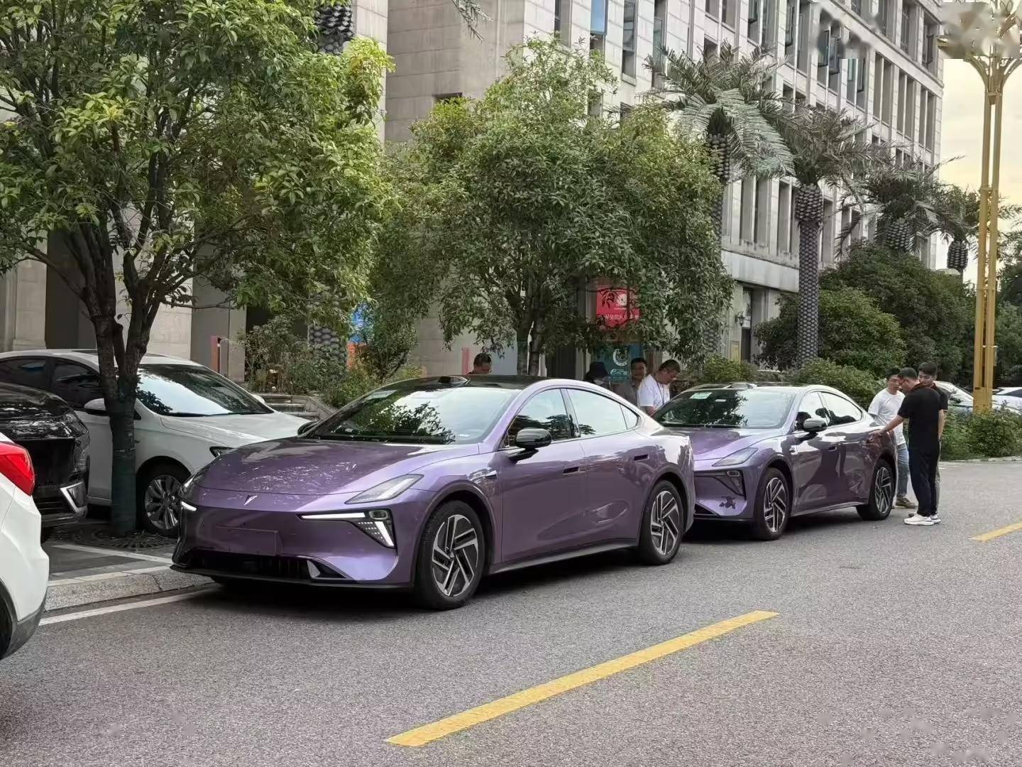 【盖世快讯】比亚迪与美的达成战略合作；深蓝汽车回应接手北京现代重庆工厂