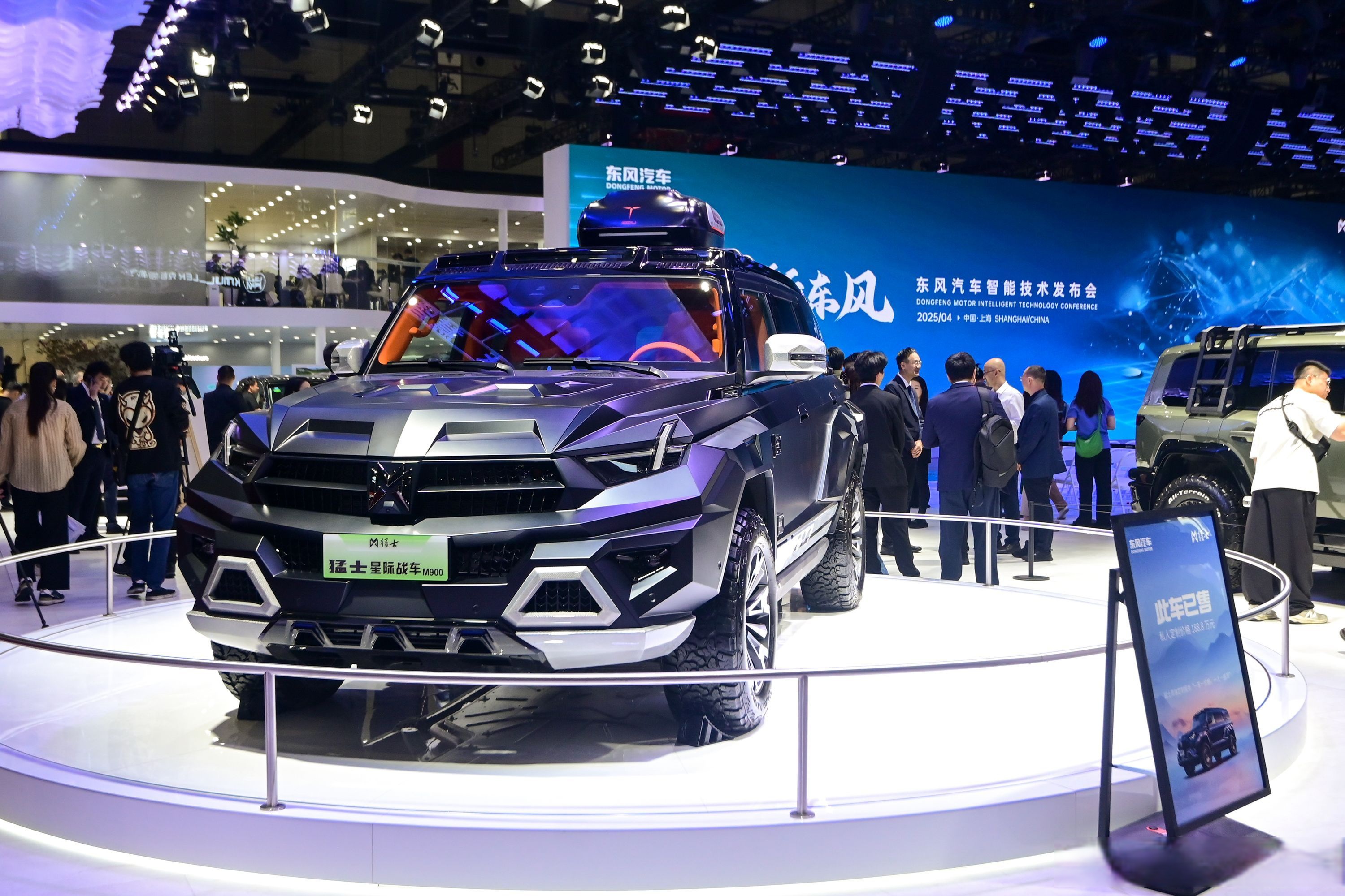 猛士汽车11月销量破2000辆，华为助力是关键