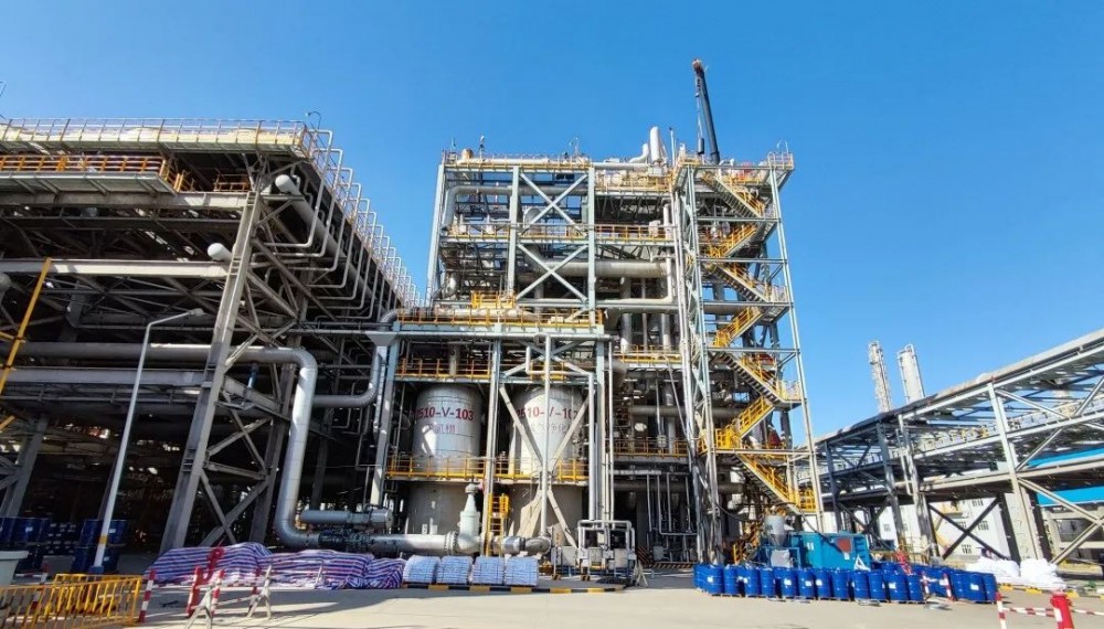 甲醇制备技术迎重大突破,吉利自主研发催化剂性能达国际领先水平