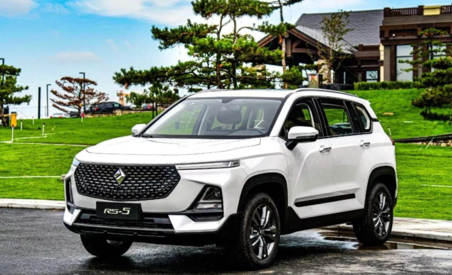 宝骏蹭华营销，五菱数字复活，吕俊成紧急调转船头