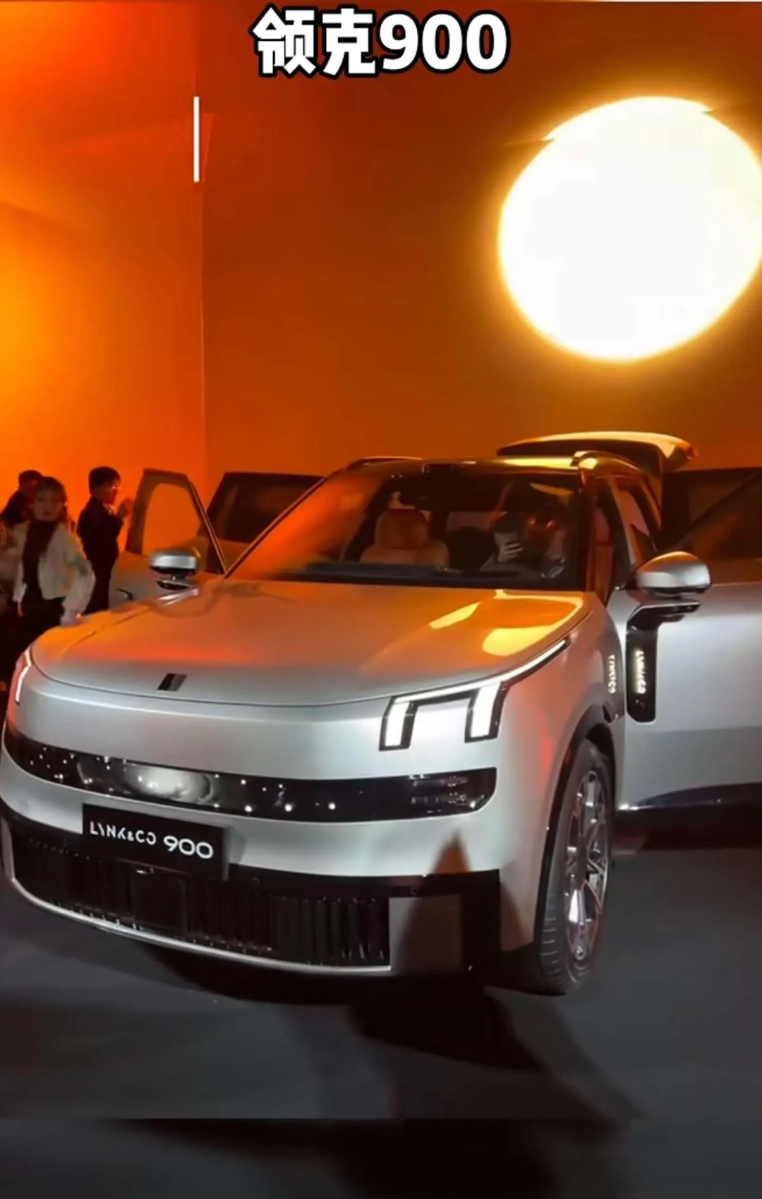 【国际快讯】特斯拉11月中国产电动车销量同比增长9.9%;三菱考虑与日产、本田在美国联合生产汽车;佛瑞亚将出售汽车内饰业务