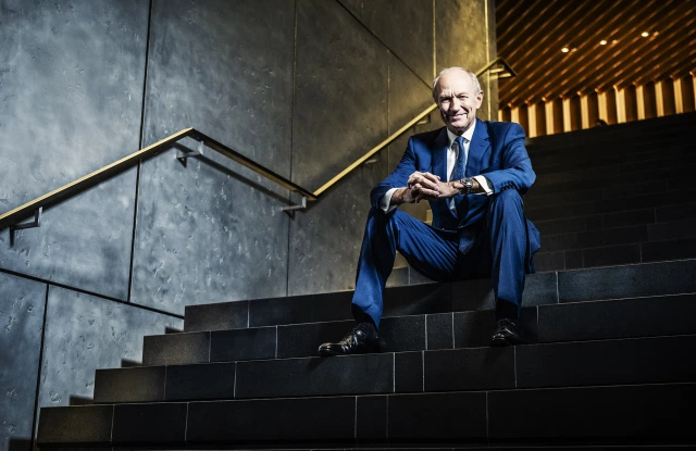 【国际快讯】福特终止与LG新能源的电池合作协议；大陆集团任命新CEO；奔驰设计主管将离任