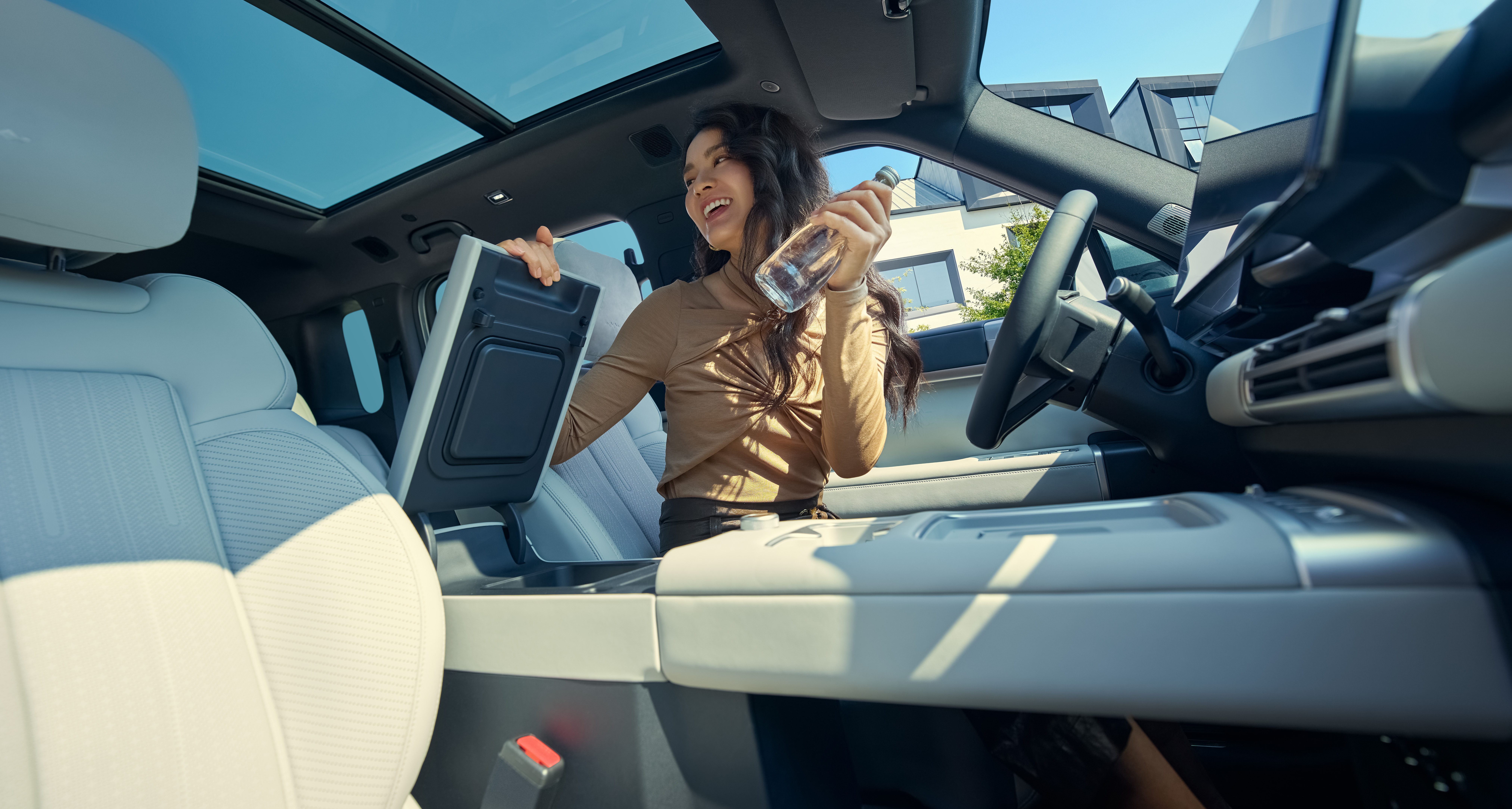 比亚迪已组建超5000人辅助驾驶专项团队，未来智能化将投入超1000亿